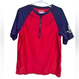 💥OshKosh B’Gosh Boys Swim Rash Guard Top

Good Condition. Smoke free home
